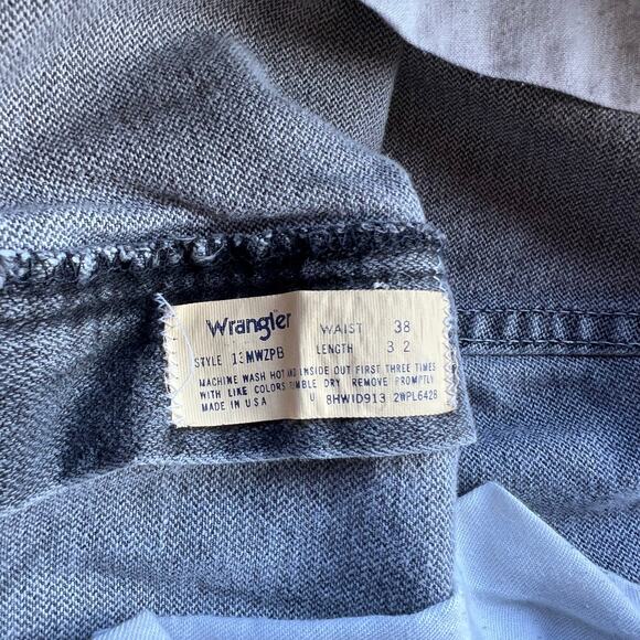 Vintage 80s Wrangler 13MWZPB Jeans 38x32 Faded Black Original Fit Cowboy Cut - Picture 6 of 6